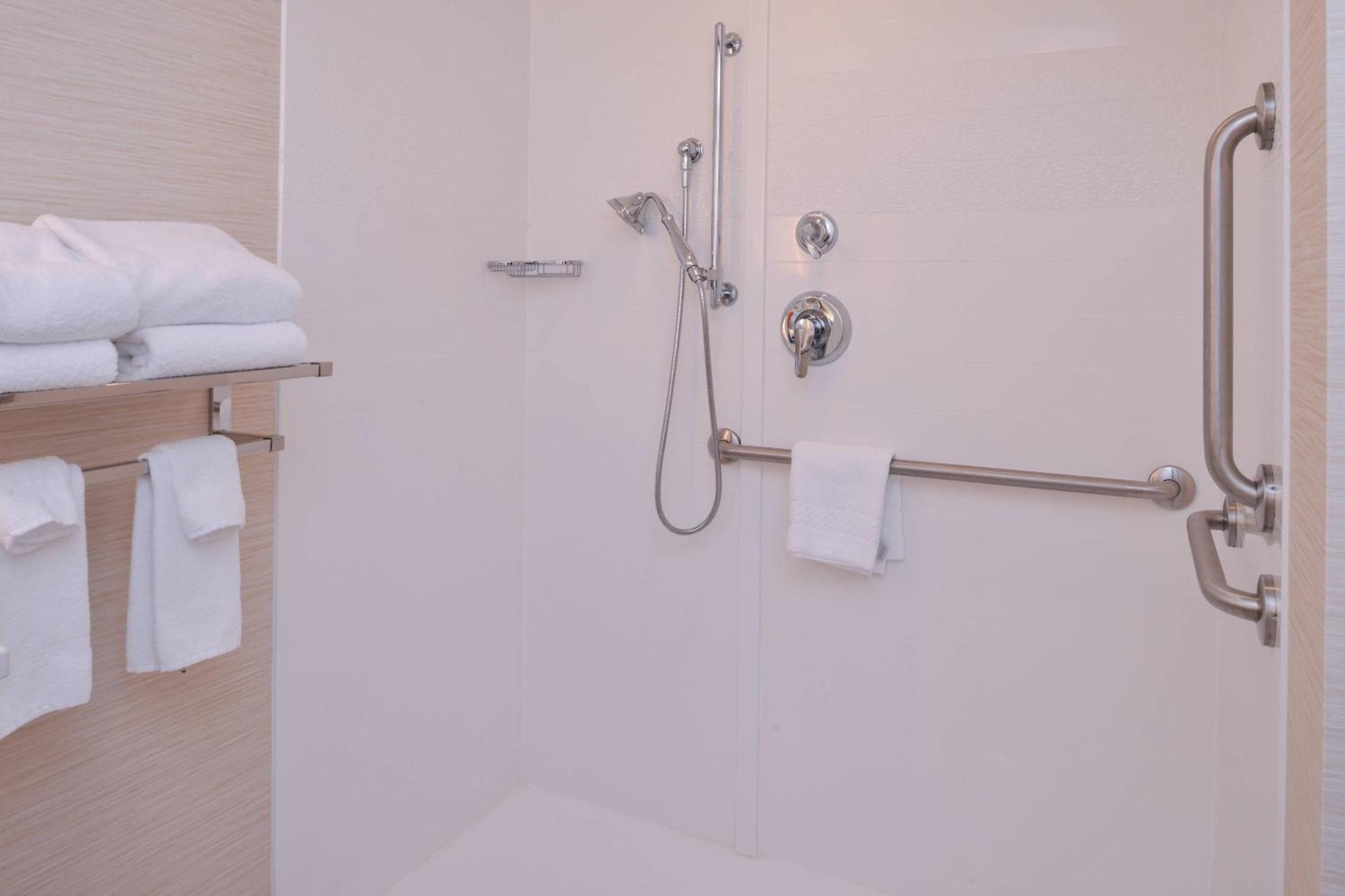 Fairfield Inn & Suites By Marriott Plymouth White Mountains Exteriér fotografie