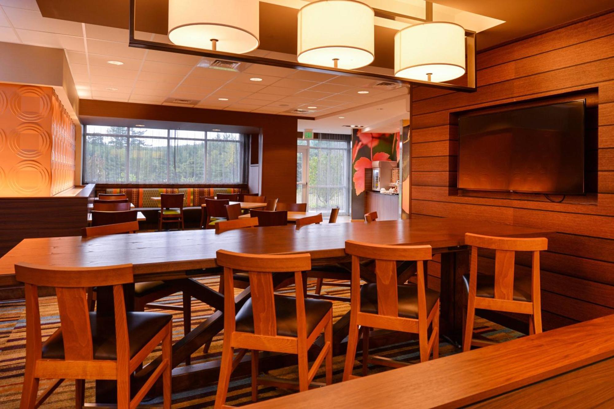 Fairfield Inn & Suites By Marriott Plymouth White Mountains Exteriér fotografie