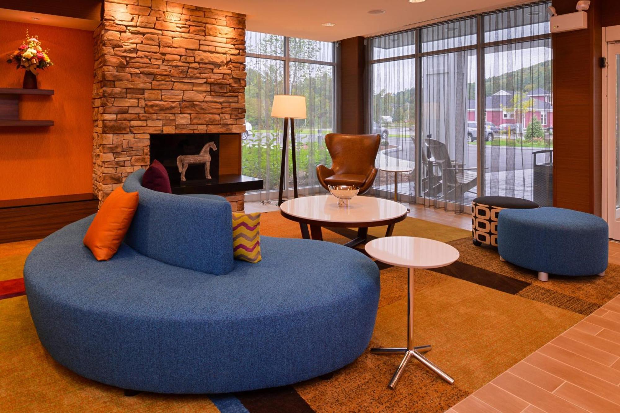 Fairfield Inn & Suites By Marriott Plymouth White Mountains Exteriér fotografie